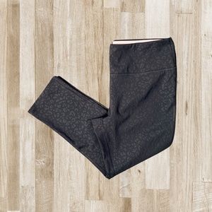 Marika Sport Woman's Leggings Activewear Leopard Print Ankle Length Gray L 12-14